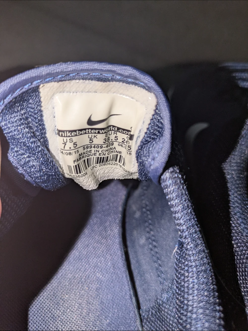 Nike Navy Blue and White Running Sneakers